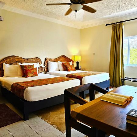 Mais Oui Villa Discovery Bay Eksteriør bilde