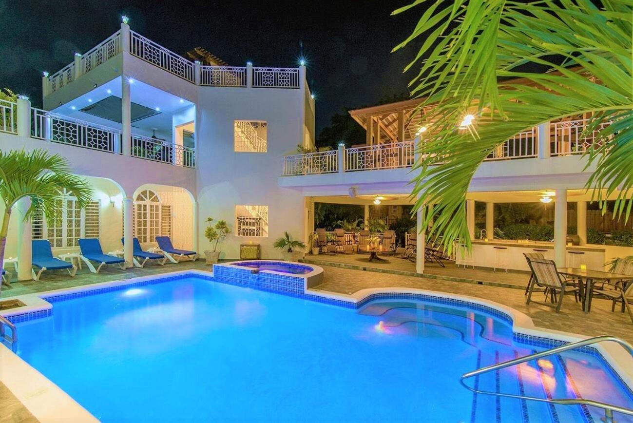 Mais Oui Villa Discovery Bay Eksteriør bilde