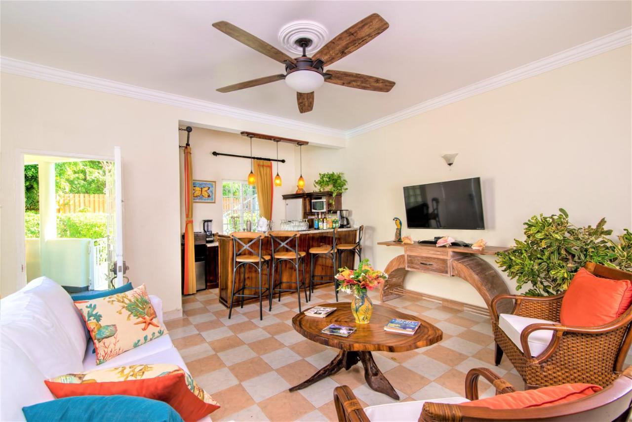 Mais Oui Villa Discovery Bay Eksteriør bilde