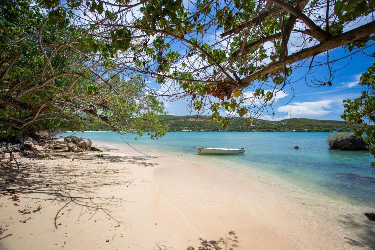 Mais Oui Villa Discovery Bay Eksteriør bilde